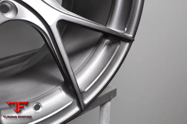 STRASSE SM5R DEEP CONCAVE FORGED WHEELS