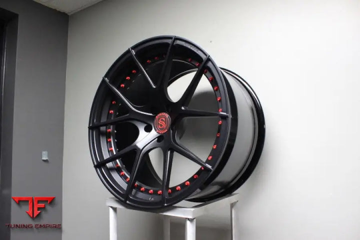 STRASSE SM5R DEEP CONCAVE FORGED WHEELS