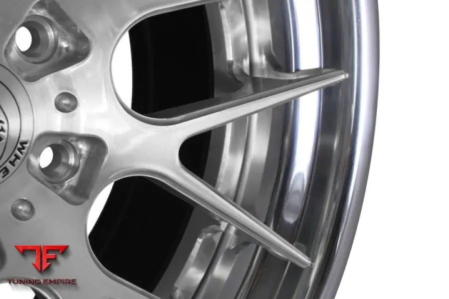 STRASSE SM7 DEEP CONCAVE FORGED WHEELS