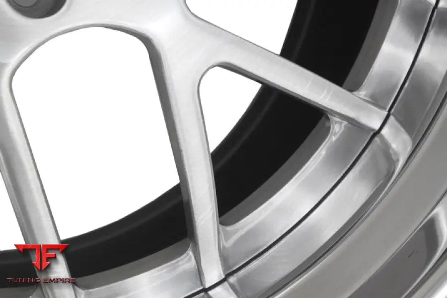 STRASSE SM7 PERFORMANCE FORGED WHEELS