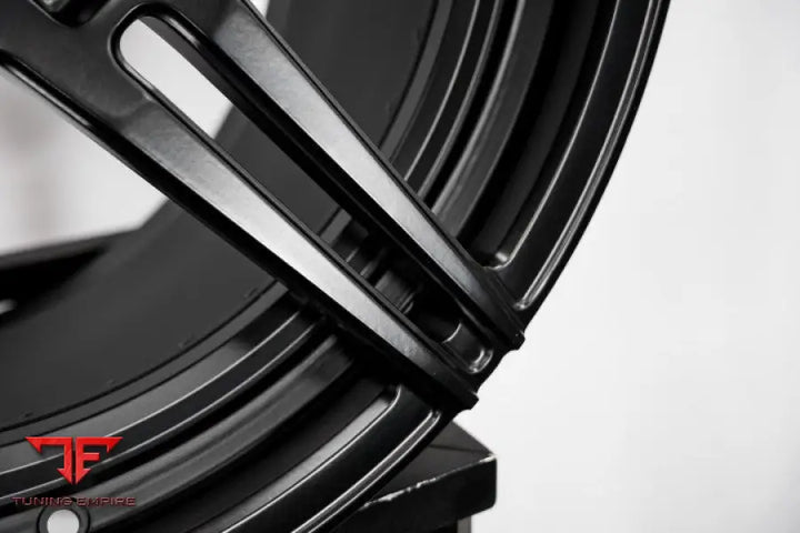 STRASSE SP5R DEEP CONCAVE FORGED WHEELS