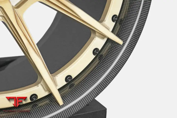 STRASSE SV10 CARBON