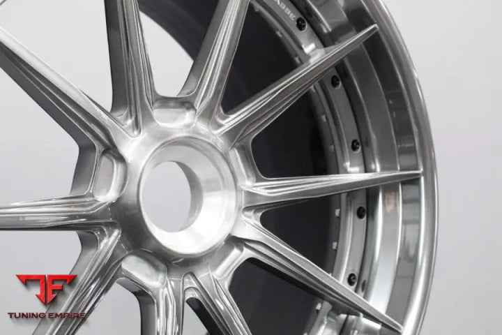 STRASSE SV10 DEEP CONCAVE FORGED WHEELS