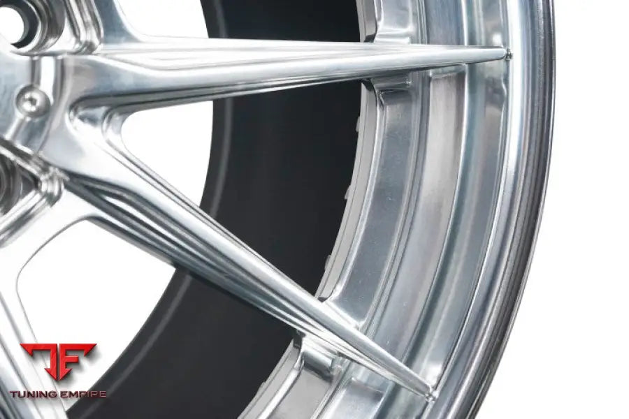 STRASSE SV10 DEEP CONCAVE FORGED WHEELS