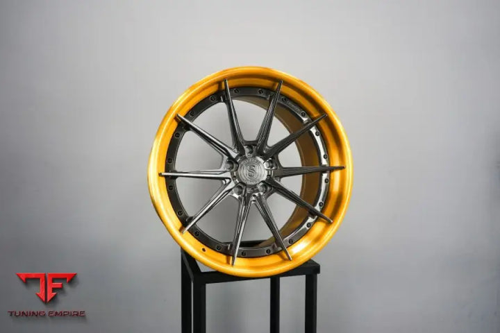 STRASSE SV10 DEEP CONCAVE FORGED WHEELS