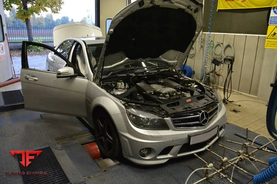 Supersprint exhaust system for Mercedes-Benz C204 C63 AMG Coupé V8 "Black Series" 2011+