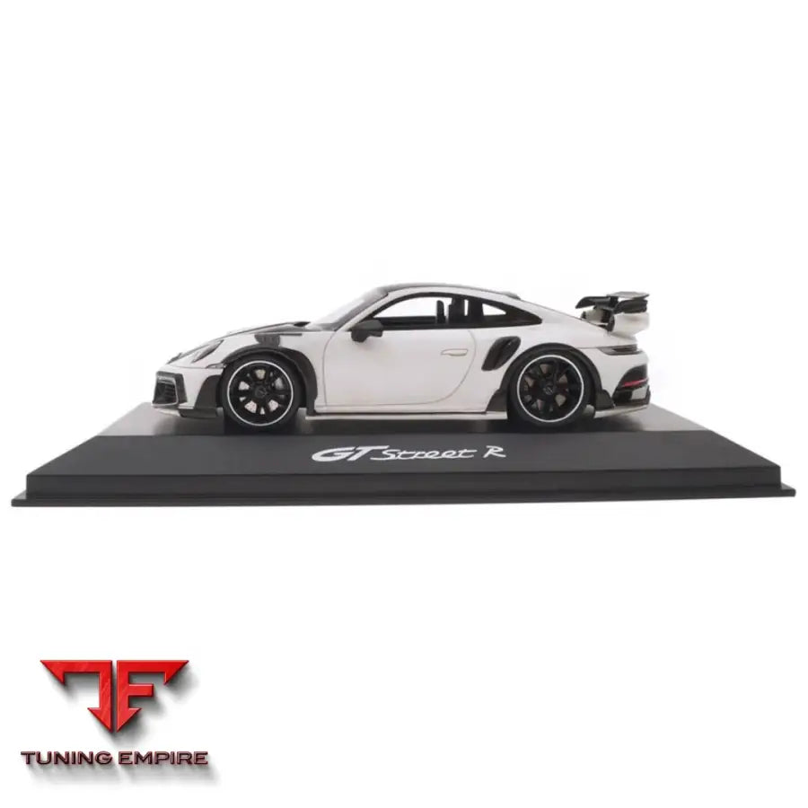 TECHART GTSTREET R (992) COLLECTOR'S MODEL 1:43
