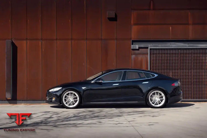 TELSA MODEL S P85D on custom forged wheels