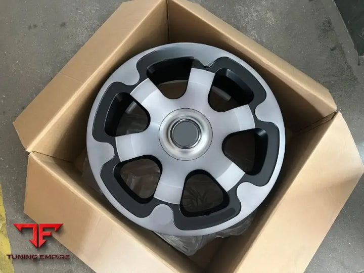 TESLA CYBERTRUCK 24 INCH FORGED WHEELS