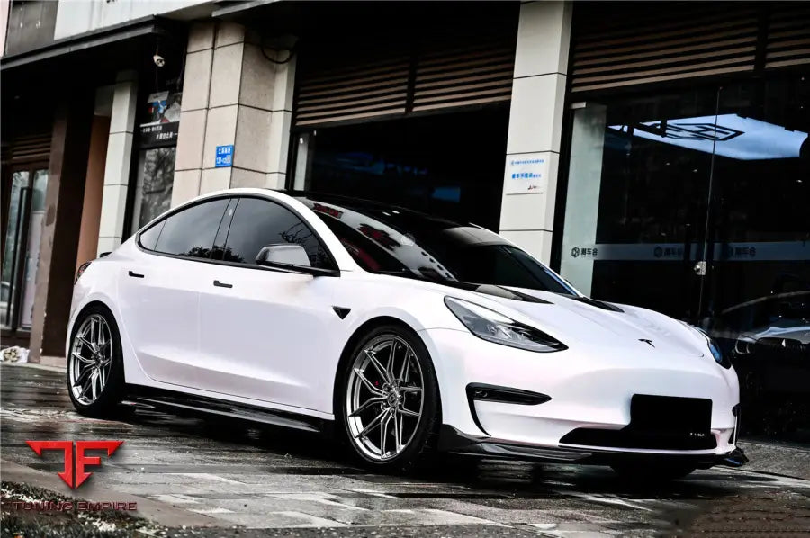 TESLA MODEL 3 IMP PERFORMANCE CARBON FIBER SIDE SKIRTS BSD