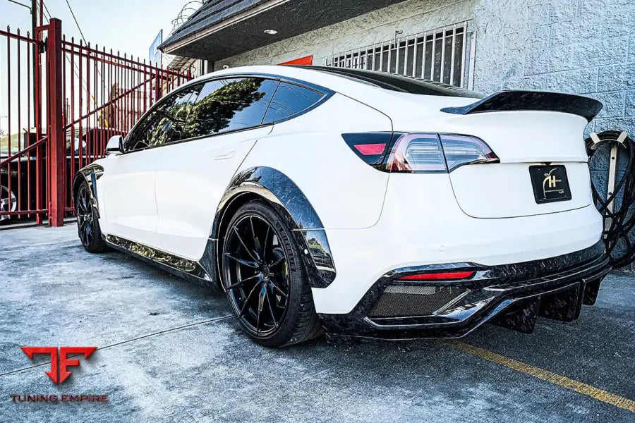 TESLA MODEL 3 IMP PERFORMANCE PARTIAL CARBON FIBER FULL BODY KIT BSD