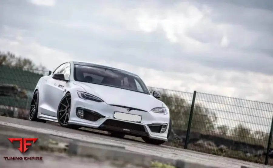 TESLA MODEL S CARBON FIBER PARTS