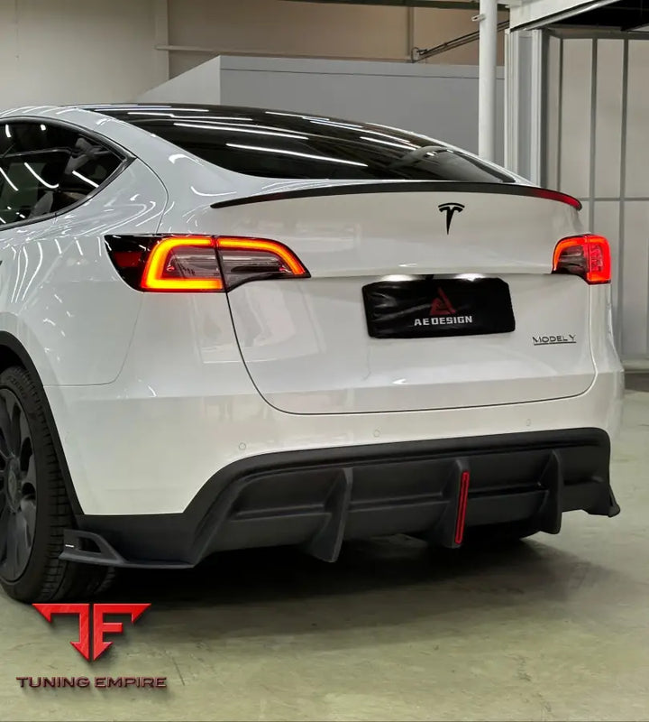 Tesla Model Y carbon rear diffuser