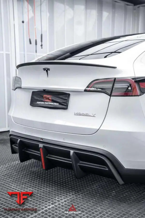 TESLA MODEL Y 2020-2025 PLASTIC REAR DIFFUSER - Rear Diffuser