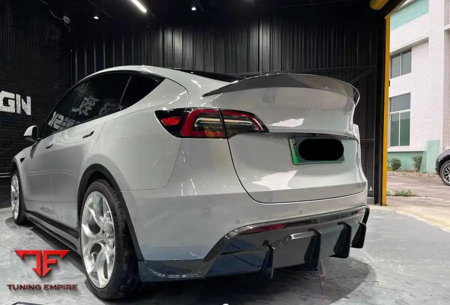 TESLA MODEL Y CARBON FIBER BODY KIT