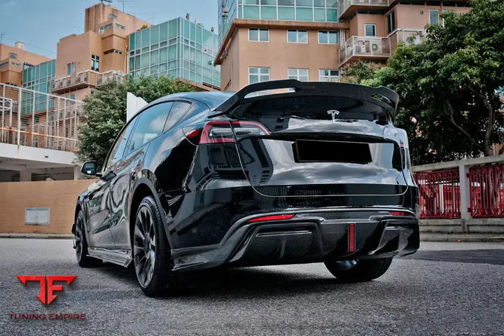 TESLA MODEL Y IMP PERFORMANCE CARBON FIBER BODY KIT BSD
