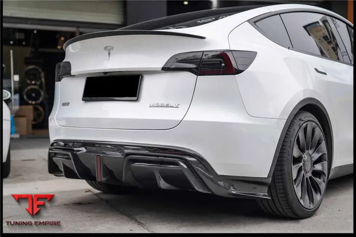 TESLA MODEL Y / IMP PERFORMANCE CARBON FIBER REAR DIFFUSER BSD