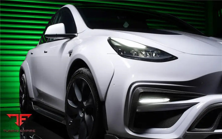 TESLA MODEL Y / IMPII PERFORMANCE CARBON FIBER SIDE SKIRTS BSD