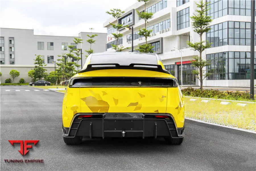 TESLA MODEL Y JUNIPER CARBON FIBER PARTS 2025Y