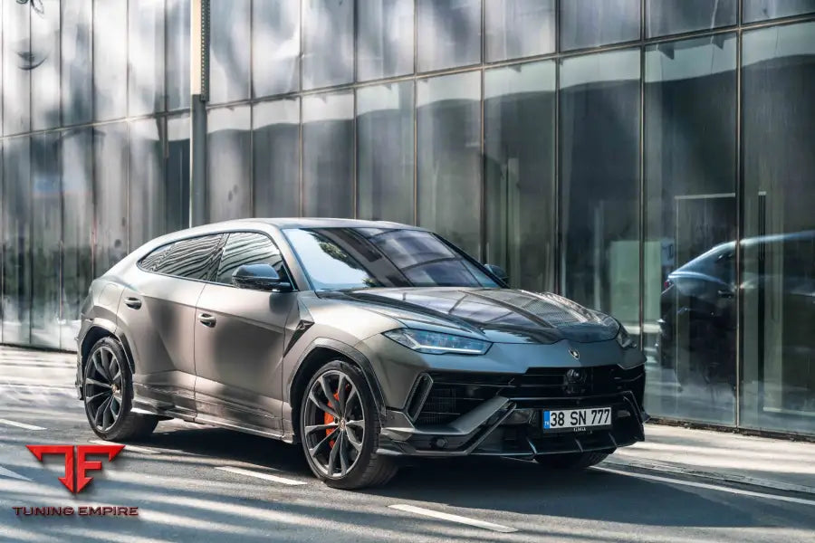 Urus S carbon detail