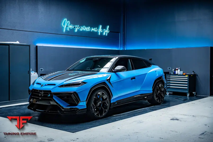 Urus SE R'Evo Limited Edition rear