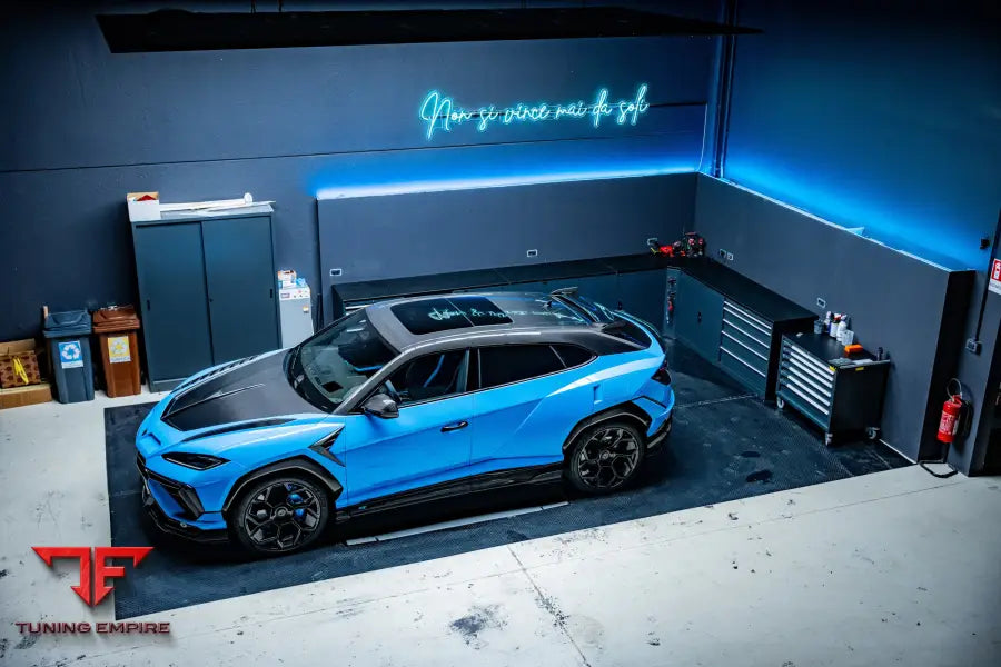 Urus SE R'Evo Limited Edition detail