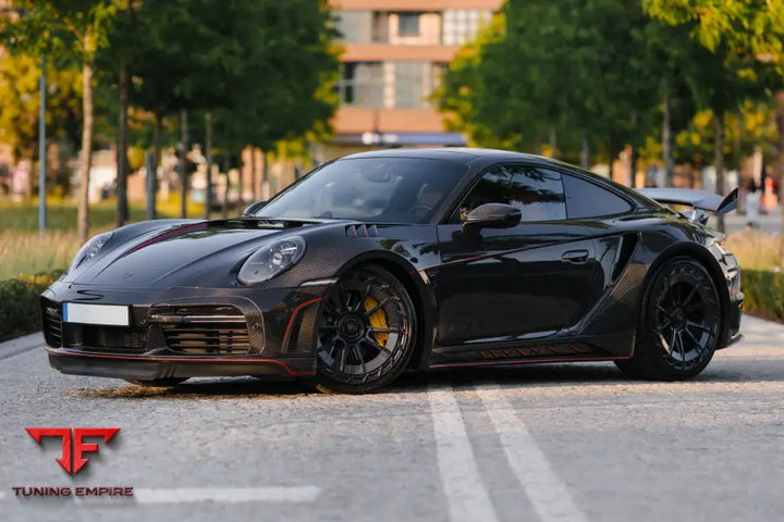 992 Stinger GTR Carbon Edition front
