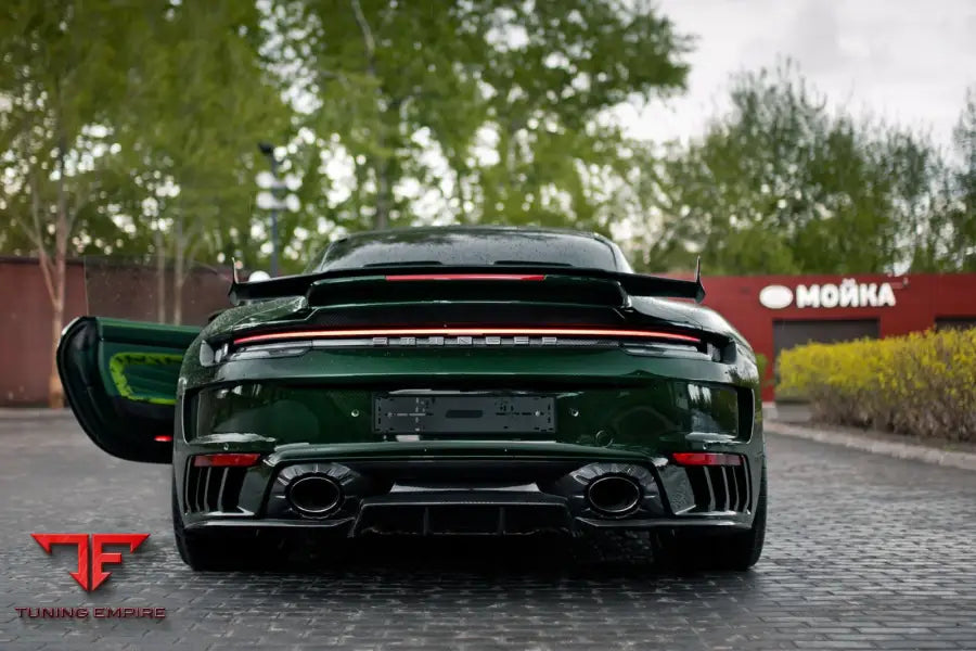 TOP CAR Porsche 992 Stinger GTR Coupe Carbon Edition