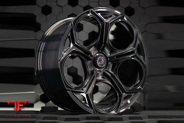 TOP CAR R’EVO WHEELS