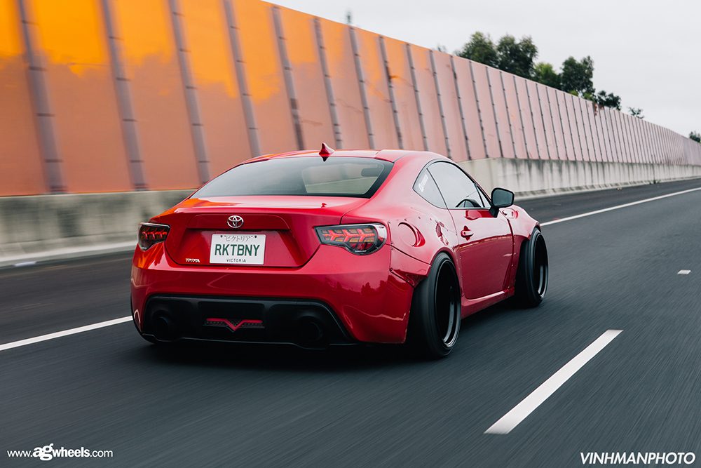 TOYOTA 86 on custom forged wheels