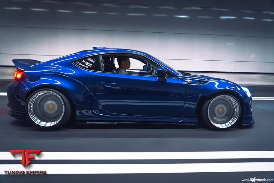 TOYOTA 86 on custom forged wheels