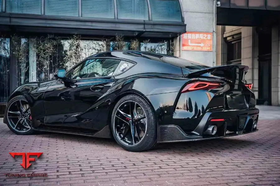 TOYOTA SUPRA A90 2019 + DRY CARBON BODY KIT