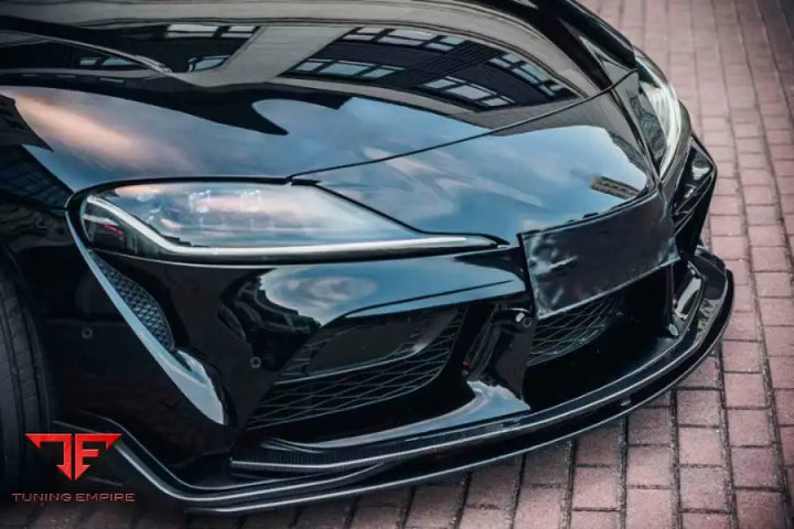 TOYOTA SUPRA A90 2019 + DRY CARBON BODY KIT