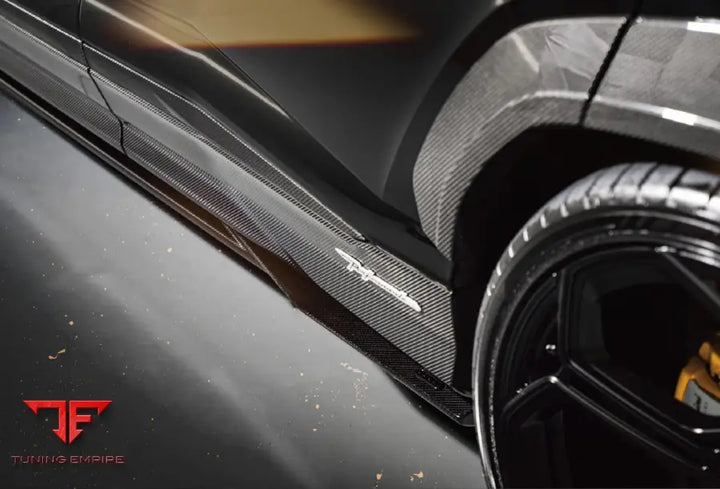 URBAN LAMBORGHINI URUS PERFORMANTE