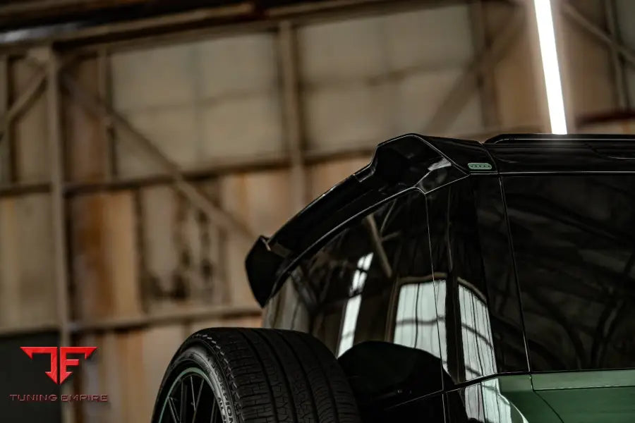 URBAN LAND ROVER 75TH ANNIVERSARY DEFENDER