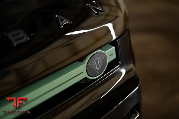 URBAN LAND ROVER 75TH ANNIVERSARY DEFENDER