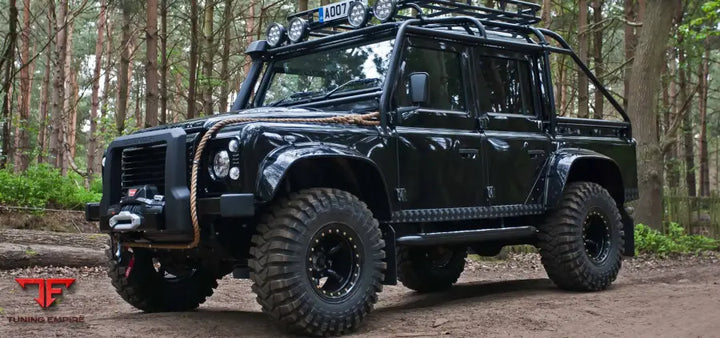 URBAN LAND ROVER CLASSIC DEFENDER