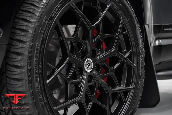 URBAN LAND ROVER DEFENDER HARDTOP 90 110