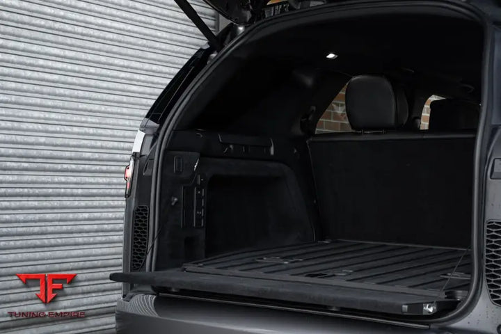 URBAN LAND ROVER DISCOVERY