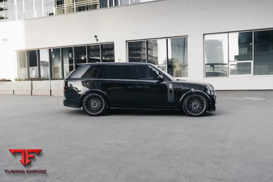 URBAN RANGE ROVER 2022 + 