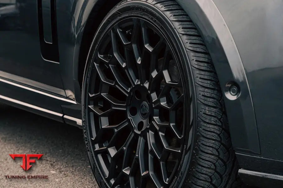 URBAN RANGE ROVER 2022 + 