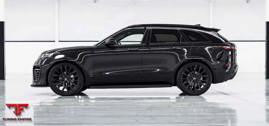 URBAN RANGE ROVER VELAR