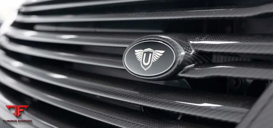 URBAN RANGE ROVER VELAR