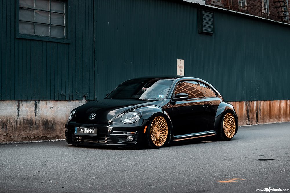 VOLKSWAGEN BEETLE on custom forged wheels