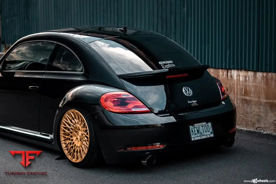 VOLKSWAGEN BEETLE on custom forged wheels