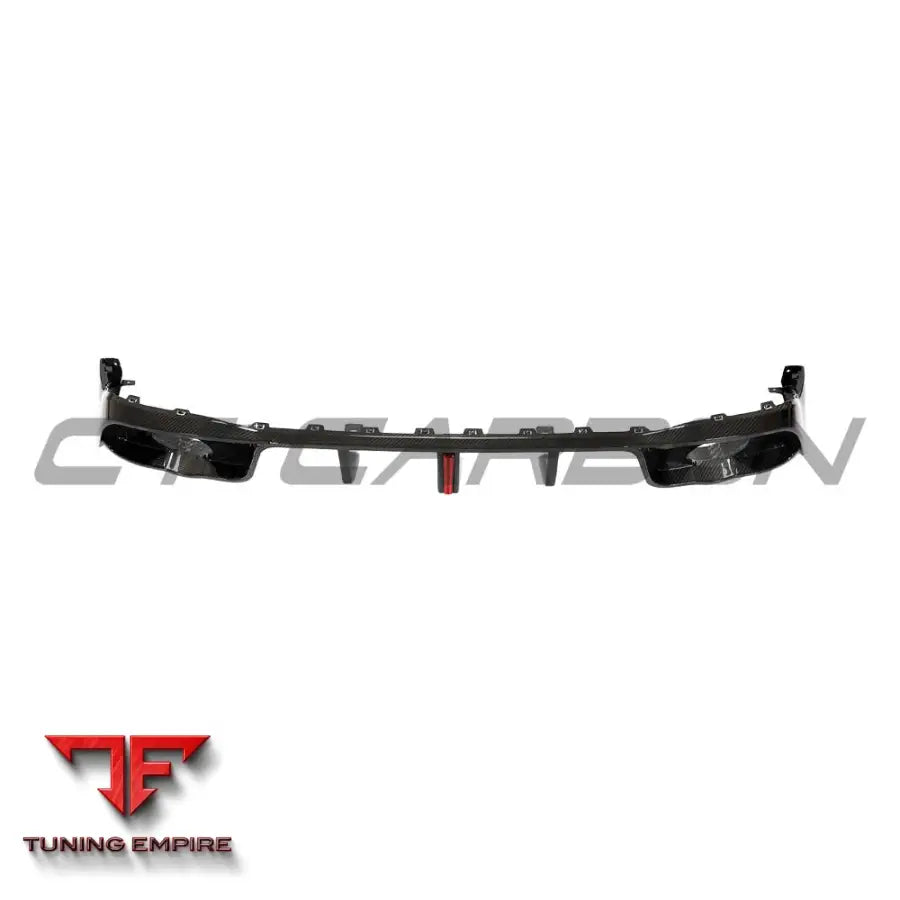 VW Golf MK8 carbon diffuser