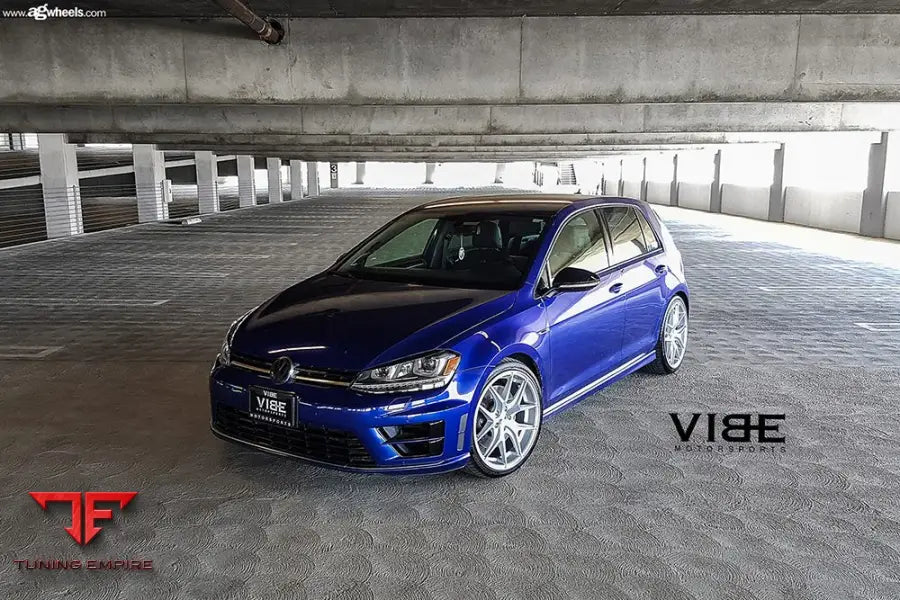 VOLKSWAGEN GOLF R on custom forged wheels