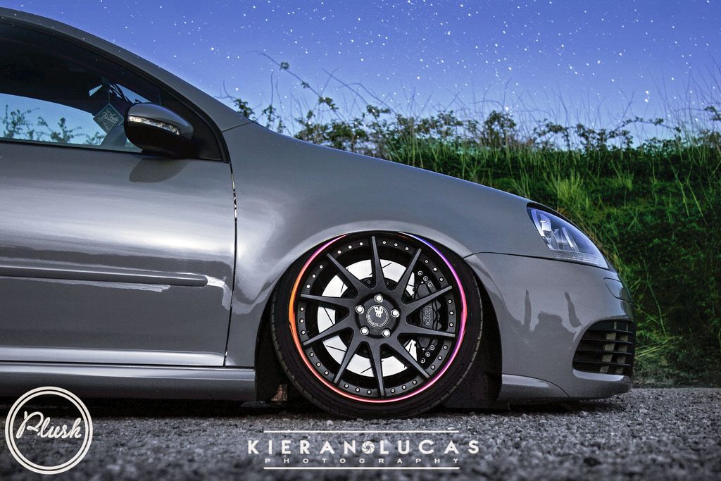 VOLKSWAGEN GOLF R32 on custom forged wheels