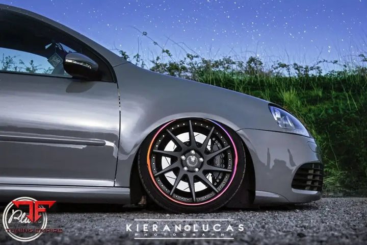 VOLKSWAGEN GOLF R32 on custom forged wheels