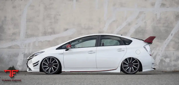 WALD 30PRIUS SPORTS LINE WALD 50 LOOK PRIUS 2009 - Body Kit